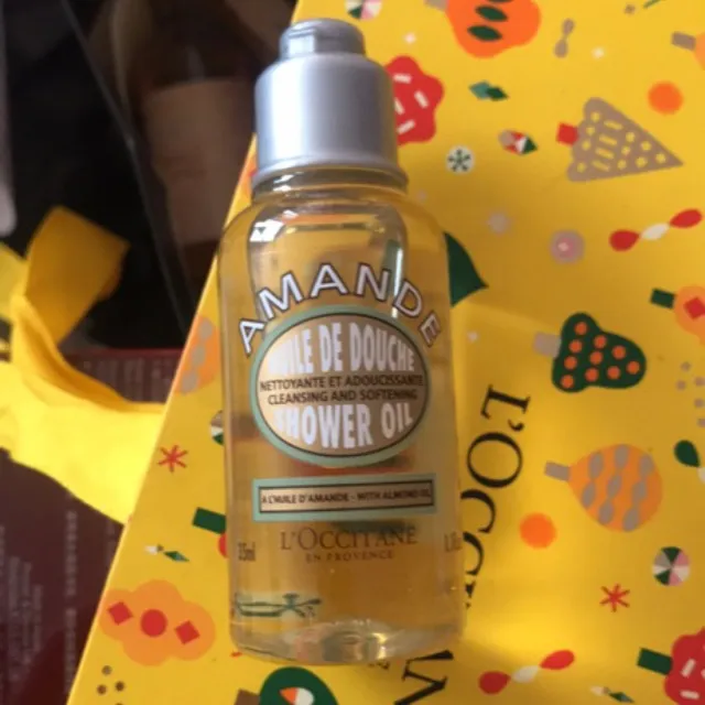 Loccitane Amande cleansing and softening shower oil 35ml Lazada PH