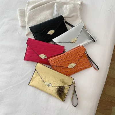 [COD] Textured clutch bag womens summer 2022 new simple hand carry casual portable square