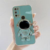 เคสโทรศัพท เคส realme 7i นักบินอวกาศขาตั้งแบบพับได้แฟชั่นสีทึบหรูหราชุบโครเมียมนุ่ม TPU เคสโทรศัพท์สแควร์คลุมทั้งหมดเคสป้องกันกล้อง