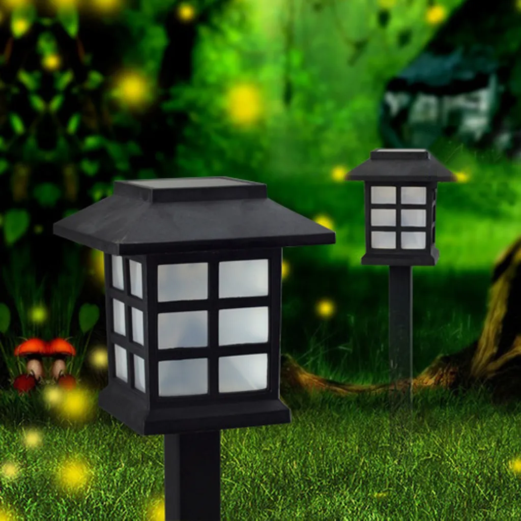 solar vs low voltage landscape lighting