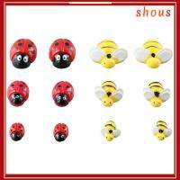 SHOUS 80ชิ้นค่ะ การตกแต่งผึ้ง Ladybirds Decor เสน่ห์เรซิน เต่าทองเรซิน เสน่ห์เรซินขนาดเล็ก ผึ้งเรซิ่น