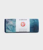 Manduka ผ้าปูทับเสื่อโยคะผืนเล็ก eQua® Hand Yoga Towel - Storm Hand Dye (16")