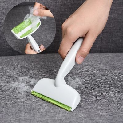 Manual Mini Cleaning Brush/ Sofa Bed Clothes Dust Remover /Gap Sticky Hair Tool/Pet Suction Hair Brushes Home Cleaning Tool