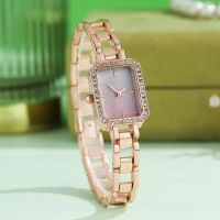 ⌚ นาฬิกาแฟชั่น⌚ Women fashion pink diamond gradient watch contracted small dial square set auger ms steel sheets