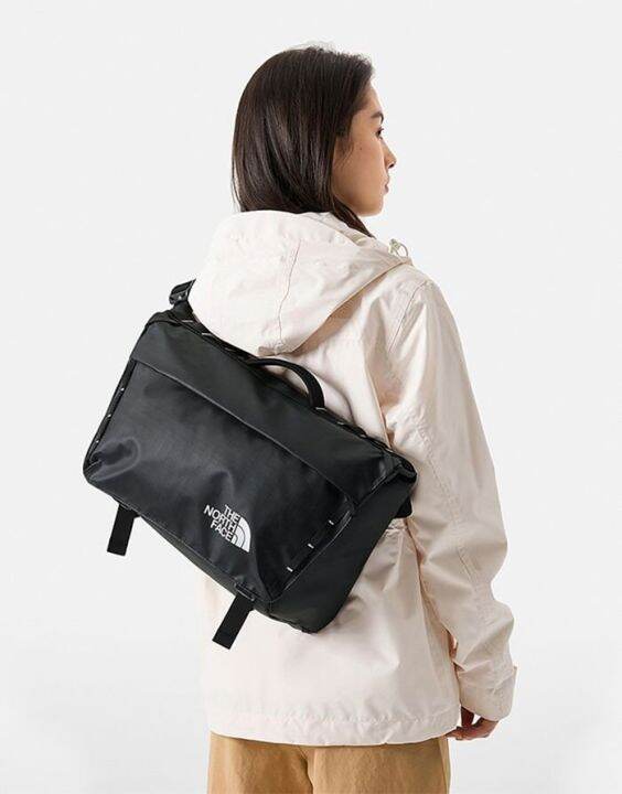 THE NORTH FACE BASE CAMP VOYAGER MESSENGER BAG Lazada.co.th