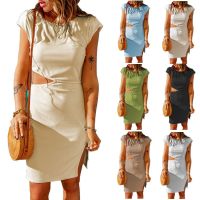 2022 summer new solid color slim fit bag hip European and American womens clothing slit hollow short-sleeved dress ❤