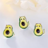 Cute Small Avocado Brooches for Women Exquisite Mini Suit Collar Lapel Enamel Pins Fruit Brooch Fashion Bag Hat Broche Jewelry