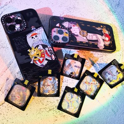 น่ารักมาก Luffy LinaBell Crayon-Chan Winnie ช้อนส้อมมีดหมีพูห์ Duffy Shelliemay Kuromi Anime iPhone กระจกโปร่งแสงป้องกันตัวปกป้องกล้องถ่ายรูปเลนส์อะคริลิคสำหรับ iPhone 14 13 12 11 Pro Max