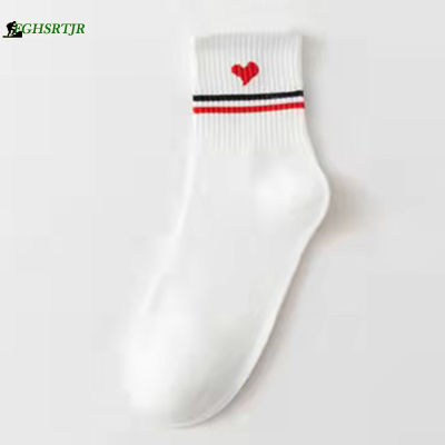 ถุงเท้ากีฬาลายการ์ตูนลำลองดูดซับเหงื่อถุงเท้าทรงท่อสีขาวสำหรับออกกำลังกายเสื้อออกกำลังกาย
