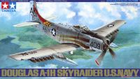 เครื่องบินประกอบ  DOUGLAS A-1H SKYRAIDER U.S.NAVY  1/48 TAMIYA