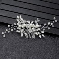 Headdress Pearl White Flower Comb Hair Banquet Bridal Crystal Wedding