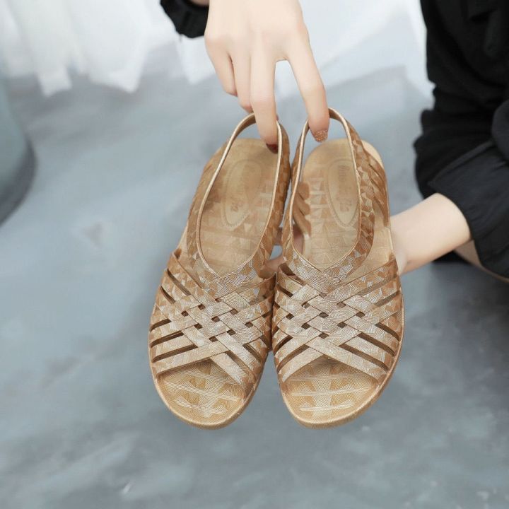 ขายดีที่สุด-ioztt2023-new-brand-sandals-non-slip-2022-flat-slippers-plastic-female-garden-shoes-hot-sale-footwear-cheap