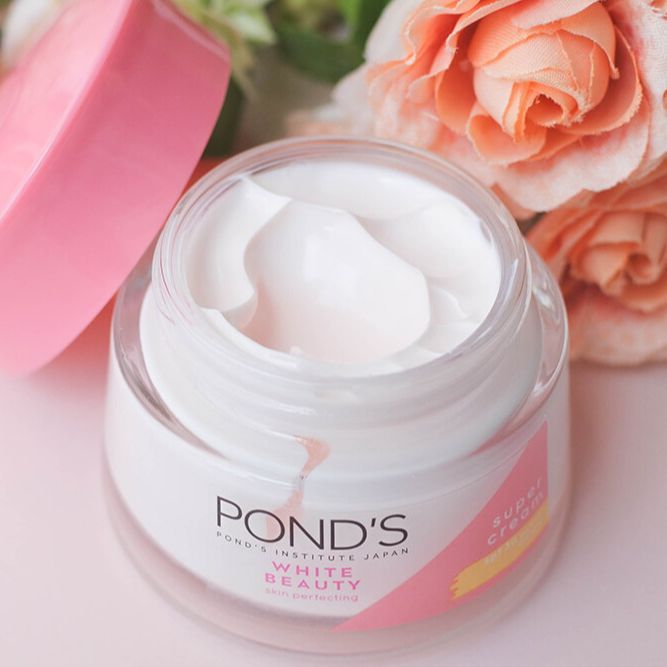 ครีมบำรุงผิวหน้า-ponds-white-beauty-พอนด์ส-ไวท์-บิวตี้-ซุปเปอร์ครีม-spf-30-pa-ครีมบำรุงหน้า-ครีมบำรุง-ครีมบำรุงผิว-กลางวัน-50-กรัม-piracha-shop