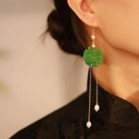 Chinese style earrings with high-end and atmospheric temperament, suitable for ladies with large faces, long tassel jade, new Chinese style earrings VUXU