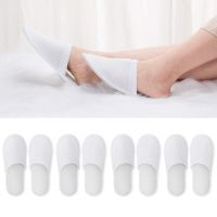 12 Pairs Closed Toe Disposable Slippers Women Men Ultra-thin Brushed Plush Non-slip Disposable Slippers for Hotel Home Guest Use
