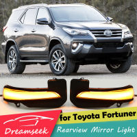 กระจกมองหลัง LED แบบไดนามิกไฟเลี้ยวสำหรับ Toyota Fortuner Hilux Revo Innova 2017 2018 2019 OE Style