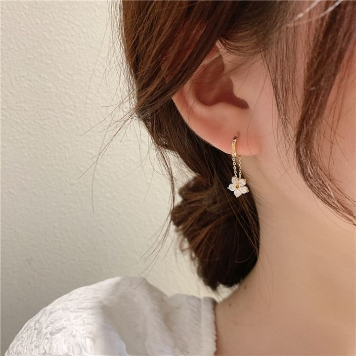 cod-korean-dongdaemun-chain-flower-925-earrings-diamond-stud-exquisite-light-luxury-ins-femaleth