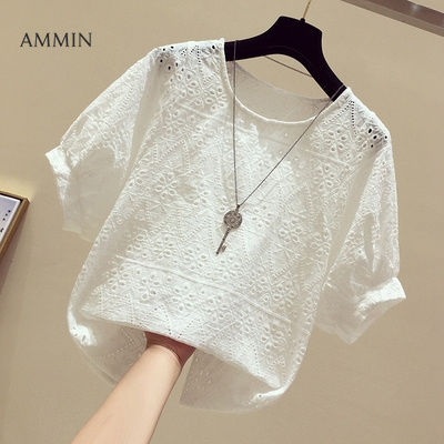 AMMIN Tops 2021แขนสั้นหลวมหวานง่ายคอกลมแฟชั่นเสื้อนอกที่ใส่เข้ากับทุกชุดผู้หญิงใหม่เย็บปักถักร้อยดอกไม้ Hollow แขนพองลูกไม้เสื้อ