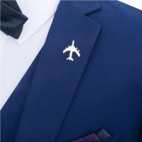 【DT】hot！ Color Plated Airplane Aircraft Plane Pin Brooch Jet Badge