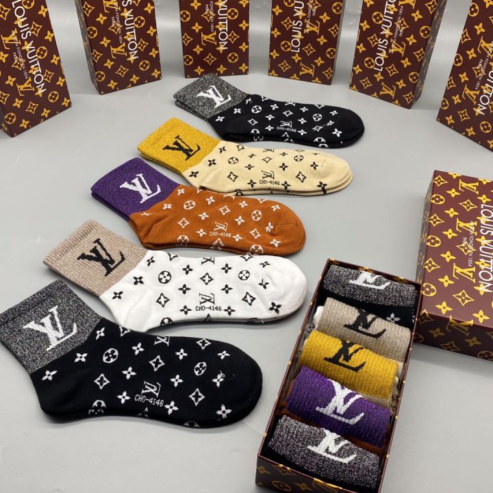 Ready Stock+Gift Box Packaging】LouisˉSock For Women Special sale Branded  Copy Original High quality Ladies tube socks Five Pairs Of Packaging Pure  Cotton dv