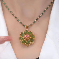 Lucky Flower Pendant Womens Imitation Hetian Jade Apple Green Cats Eye Inlaid Necklace Girl Necklace