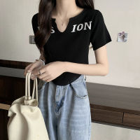 A one(พร้อมส่ง/ใหม่)#25047เสื้อยืดแขนสั้นผู้หญิงคอวีขนาดเล็กฤดูร้อน2023 ใหม่ลายพิมพ์ตัวอักษร