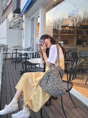 ✲✆◈ ZhangReNan with floral handbags emis leopard print canvas bag bag female south Korean small the students one shoulder mobile axillary package