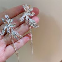 【CW】 Small three dimensional flower tassel earrings New Chinese style vintage style earrings Sparkling cool wind