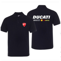 ใหม่ผู้ชาย Ducati รถจักรยานยนต์โลโก้เสื้อโปโลแฟชั่นลำลองฮาราจูกุที่มีคุณภาพสูงแขนสั้นยี่ห้อฮิปฮอปเสื้อผ้าผู้ชาย