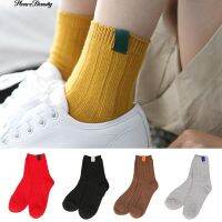 {Sock Shop} ถุงเท้าวินเทจสีทึบ3มิติลายทางเรโทรสำหรับผู้หญิง1คู่