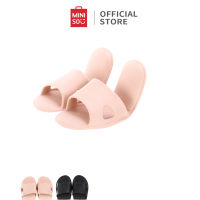 MINISO รองเท้า รองเท้าผู้หญิง รองเท้าแตะแบบพับได้ Womens Foldable Slippers(37/38)