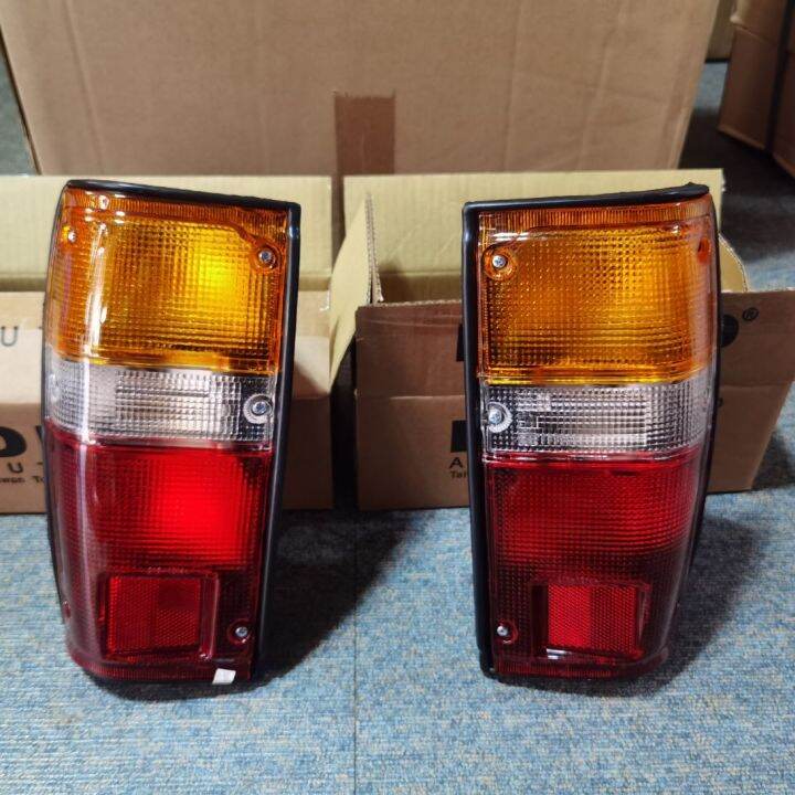 Tail light / Tail lamp assembly Tamaraw Fx Left And Right | Lazada PH