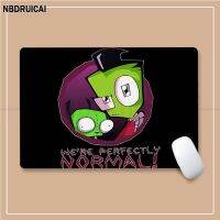 Invader Zim แฟชั่นเกมเมอร์เดสก์ท็อปแล็ปท็อปยางแผ่นรองเมาส์แผ่นรองเมาส์แผ่นรองเมาส์ของขวัญสำหรับแฟน