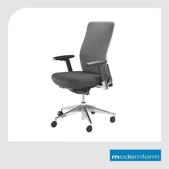 modernform-เก้าอี้สำนักงาน-รุ่น-series15-เบาะสีดำ-พนักพิงกลาง-สีเทา-เก้าอี้ทำงาน-เก้าอี้ออฟฟิศ-เก้าอี้ผู้บริหาร-เก้าอี้ทำงานที่รองรับแผ่นหลังได้ดีเป็นพิเศษ-ปรับที่วางแขนได้-3-ทิศทาง-ปรับล็อคเอนพนักพิง
