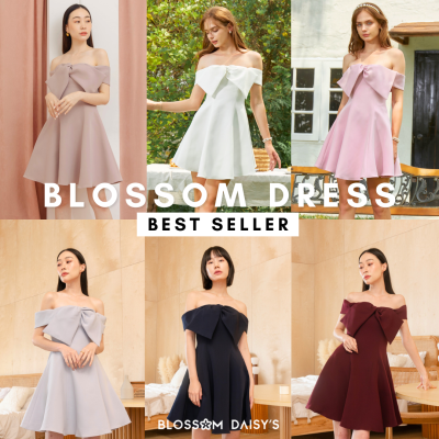 (Best Seller) เดรสไปงานรุ่นขายดีของแบรนด์ BLOSSOM DRESS เดรสเกาะไหล่ดีเทลโบว์ด้านหน้า มีฟองน้ำในตัว ผ้า BM ใส่สวยมาก พรีเวดดิ้งได้เลยค่ะ (HOT)