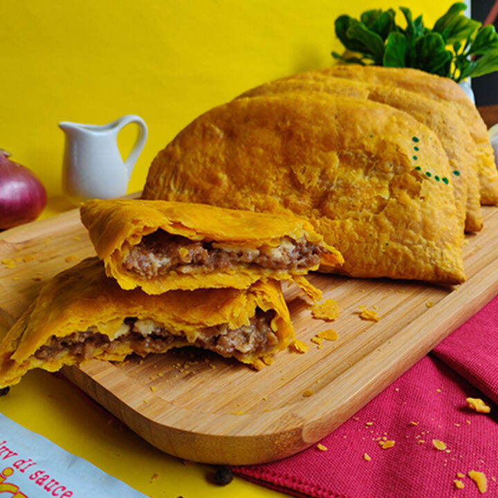 Jamaican Pattie Frozen Cheezy Beef Box of 5 | Lazada PH