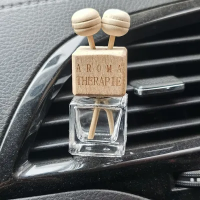 【CC】℡  1 Car Perfume Bottle Pendant Car-styling Air Freshener Hanging Glass Ornament Diffuser Oils