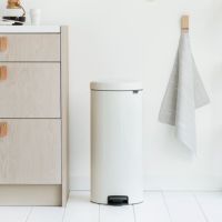 Brabantia ถังขยะ สแตนเลส แบบเท้าเหยียบ 30 ลิตร สีขาว บราบันเทีย  Pedal Bin New Icon 30L,-White