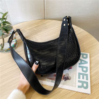 aliwood New Style Vintage Women Shoulder Bags Quality Alligator Crocodile Leather Half Moon Hobos bags Simple Wild Armpit Bags