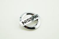 แผ่นป้ายป้ายโลโก้ NISSAN พลาสติกสีโครเมี่ยม ขนาด 5.9X5.2 cm ติดตั้งด้วยเทปกาวสองหน้ามีขาเสียบด้านหลัง ***** ราคาถูกสินค้าดีมีคุณภาพ*