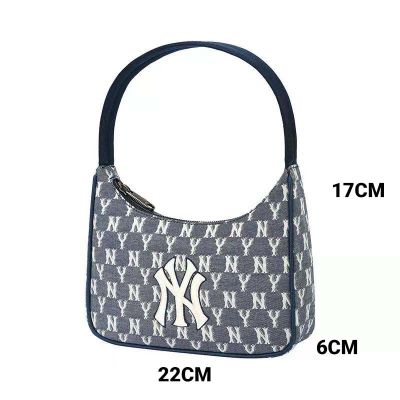 [COD]กระเป๋า MLB แท้ NEW YORK YANKEES มี 3 สีMONOGRAM JACQUARD HOBO BAG กระเป๋า ny