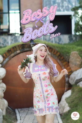 Bossy Boots Dress เดรสม่วงพิมพ์ลายคอลเล็คชั่นน้องเป็ด เดรสใส่ง่าย ลายน่ารัก ใส่ได้บ่อยดีเทลไม่เยอะ ลายสวย สดใสมาก