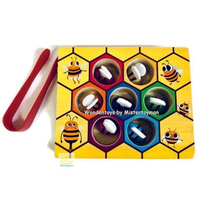 [ Gift เกมฝึกสมอง.เสริมสร้าง ] Mistertoyman ของเล่นไม้ เกมส์หนีบผึ้งจากรังฝึกสมาธิ .Kids Toy Décor ของเล่นเสริมทักษะ ตัวต่อ โมเดล.