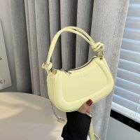 [COD] bag female 2022 new foreign style casual popular fashion shoulder retro Messenger dumpling