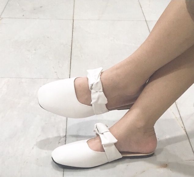 hpb-รองเท้าแตะ-รองเท้าผู้หญิง-รองเท้าแฟชั่น-โบว์-สีขาว