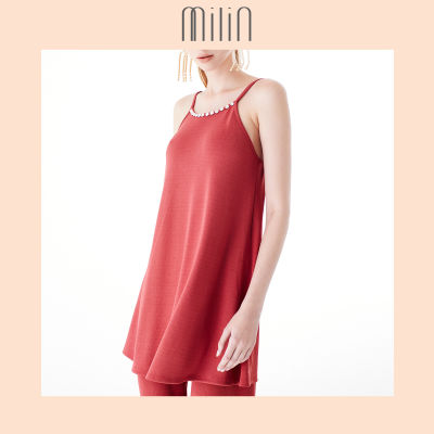 [MILIN] Spaghetti strap long flowing spandex top เสื้อสายเดี่ยว ผ้ายืด แต่งคริสตัล Soori Top สีชมพูส้ม/ Coral Pink