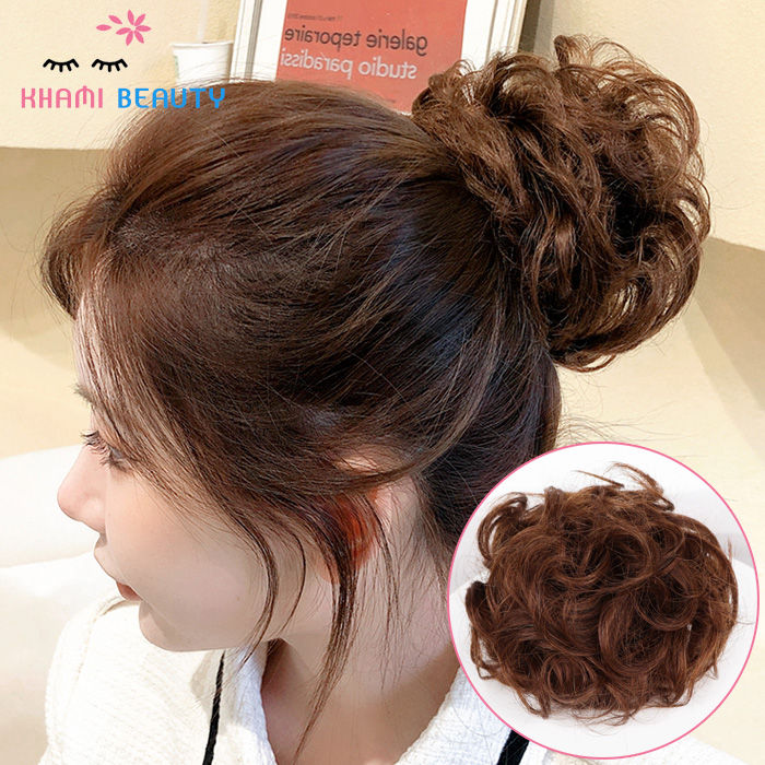 Búi tóc giả nữ Hàn Quốc: Nếu bạn muốn nhấn mạnh vẻ đẹp nữ tính của mình, bộ sưu tập búi tóc giả cho nữ Hàn Quốc hoàn hảo cho bạn. Các kiểu tóc đẹp, sang trọng và thu hút sẽ giúp nâng tầm mọi trang phục của bạn. Hãy cùng khám phá thế giới của kiểu tóc giả nữ Hàn Quốc với hình ảnh liên quan được cung cấp.