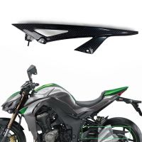 อุปกรณ์เสริมคาร์บอนไฟเบอร์มอเตอร์ไซค์3K ฝาครอบโซ่สำหรับ Kawasaki Z1000 2014 2015 2016 2017 2018 2019 2021 2020