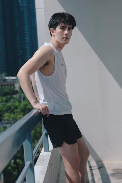 vexxer-running-tanktop-m01-สีขาว-เสื้อกีฬา-แขนสั้น-เสื้อยืด-เสื้อวิ่ง-ออกกำลังกาย