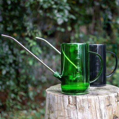 【CC】 1L Watering Can Balcony Courtyard Sprinkling Nozzle Large Capacity Kettle Household Supplies